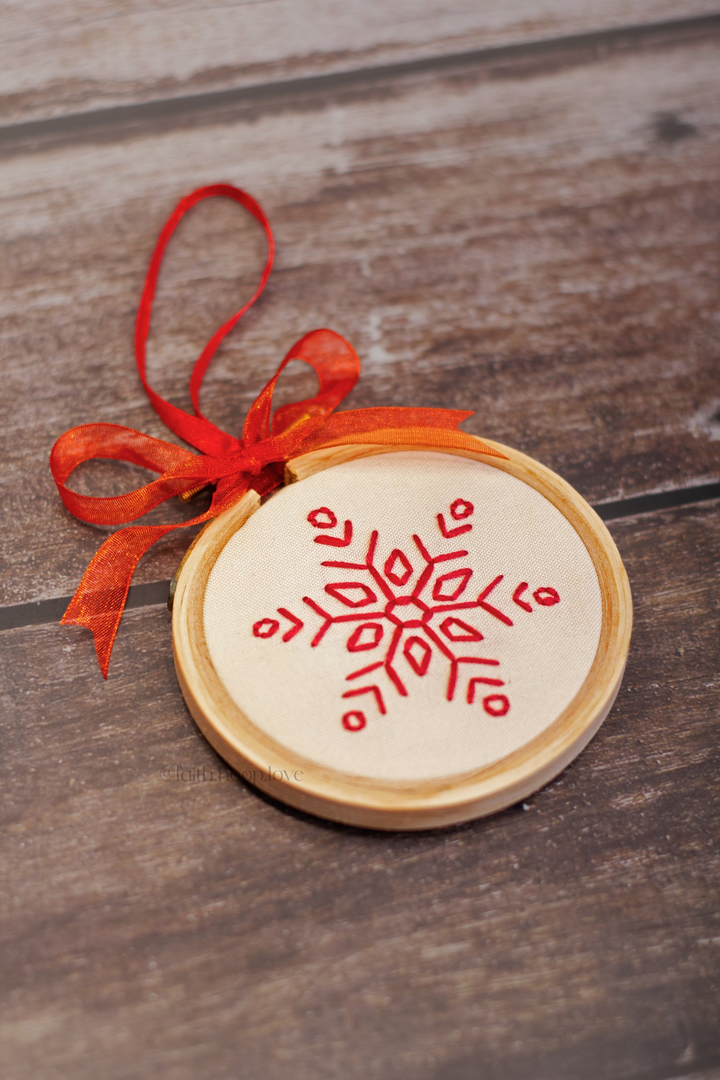 3" Snowflakes (Set of 6)