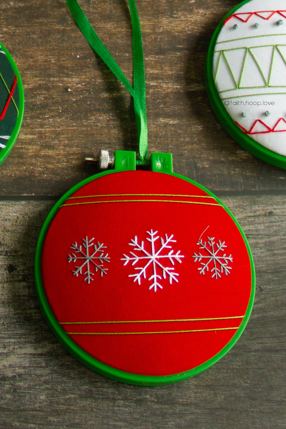 Baubles 4"